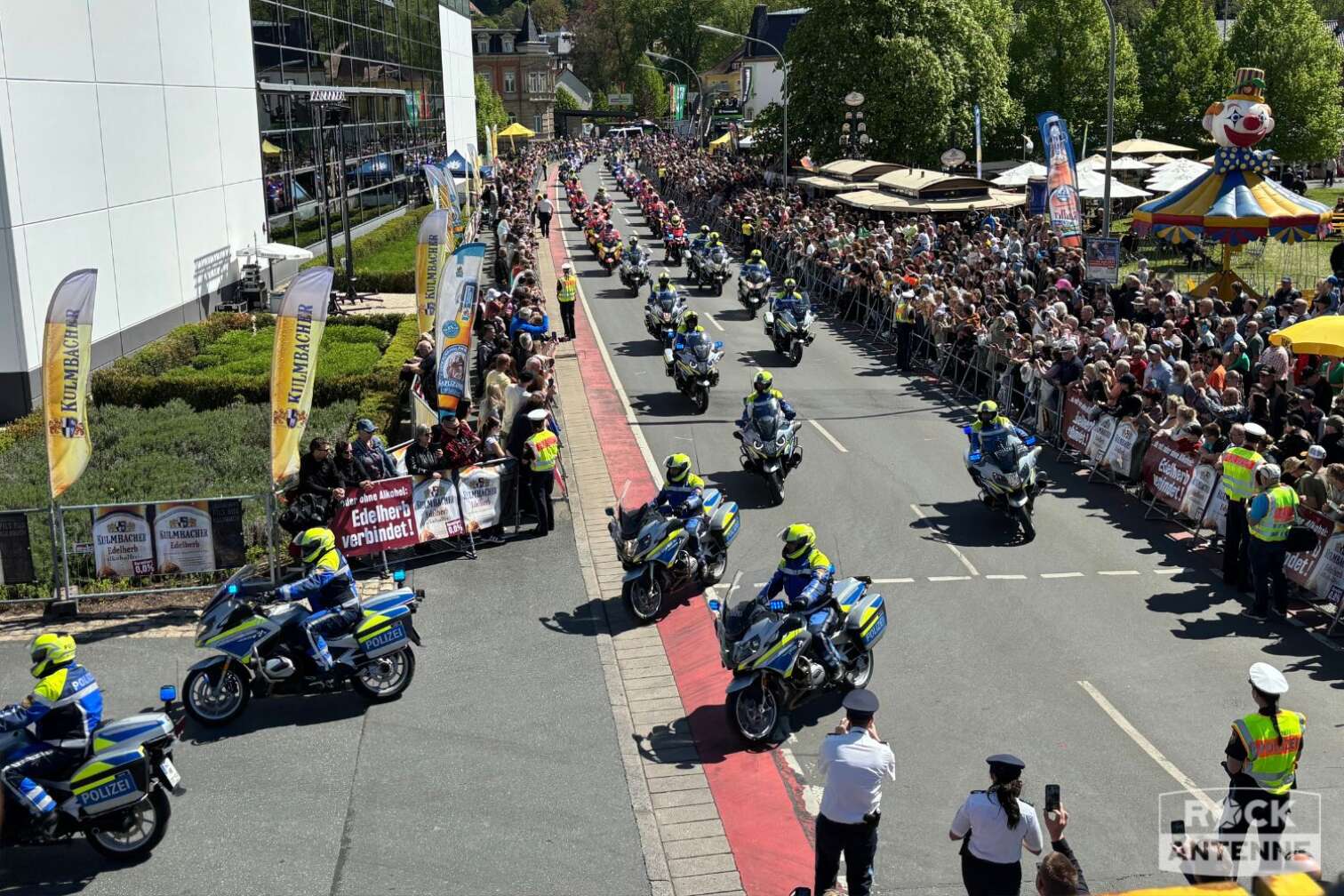 Impressionen der Motorradsternfahrt 2025 in Kulmbach am 26. und 27.04.2025, präsentiert von ROCK ANTENNE