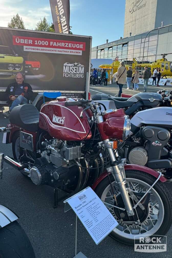 Impressionen der Motorradsternfahrt 2025 in Kulmbach am 26. und 27.04.2025, präsentiert von ROCK ANTENNE