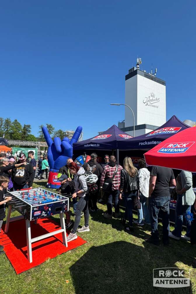 Impressionen der Motorradsternfahrt 2025 in Kulmbach am 26. und 27.04.2025, präsentiert von ROCK ANTENNE