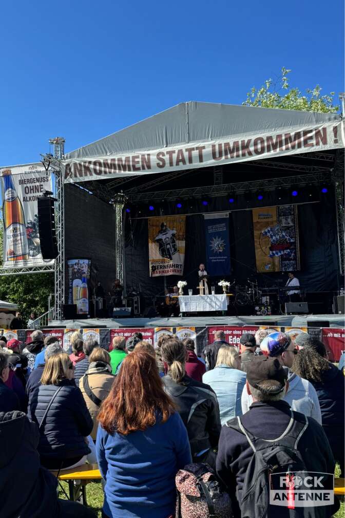 Impressionen der Motorradsternfahrt 2025 in Kulmbach am 26. und 27.04.2025, präsentiert von ROCK ANTENNE