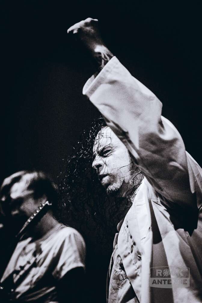 Konzertfoto der Band Blood White beim Konzert von Lordi am 27.09.2025 in Nürnberg