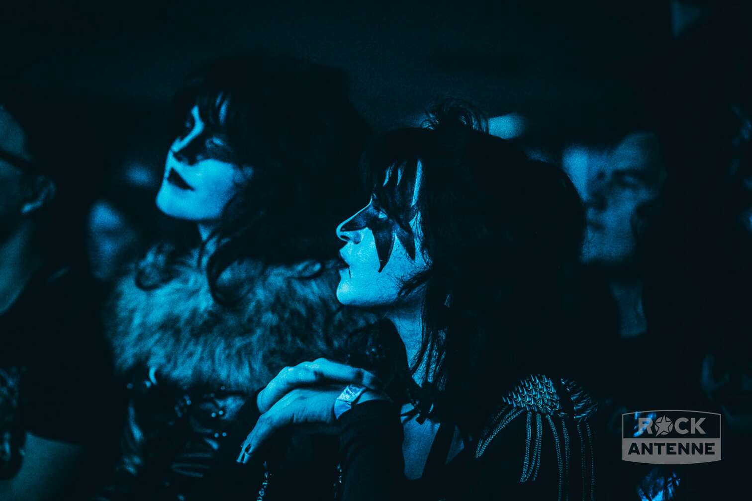 Konzertfoto der Band Blood White beim Konzert von Lordi am 27.09.2025 in Nürnberg