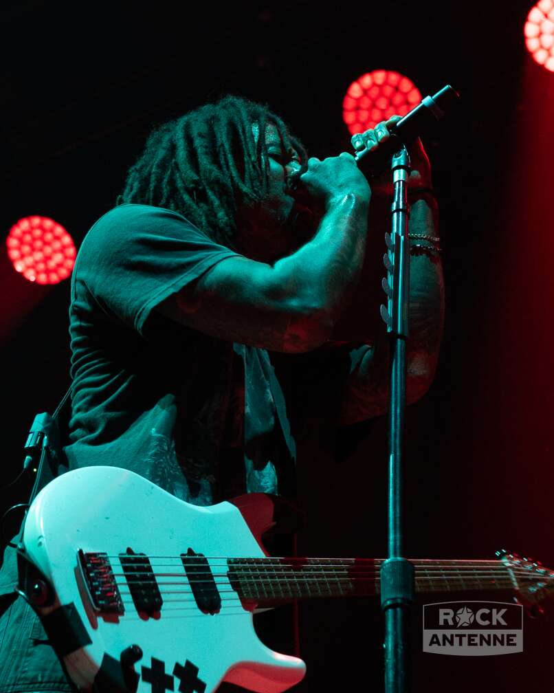 Konzertfotos House Of Protection