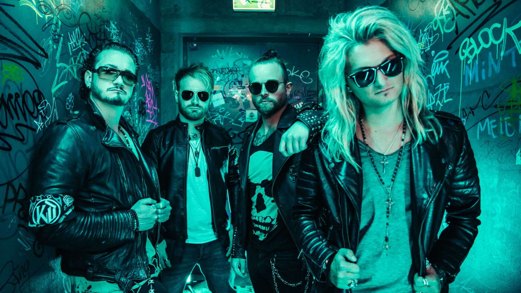 Ein Bandfoto von Kissin' Dynamite