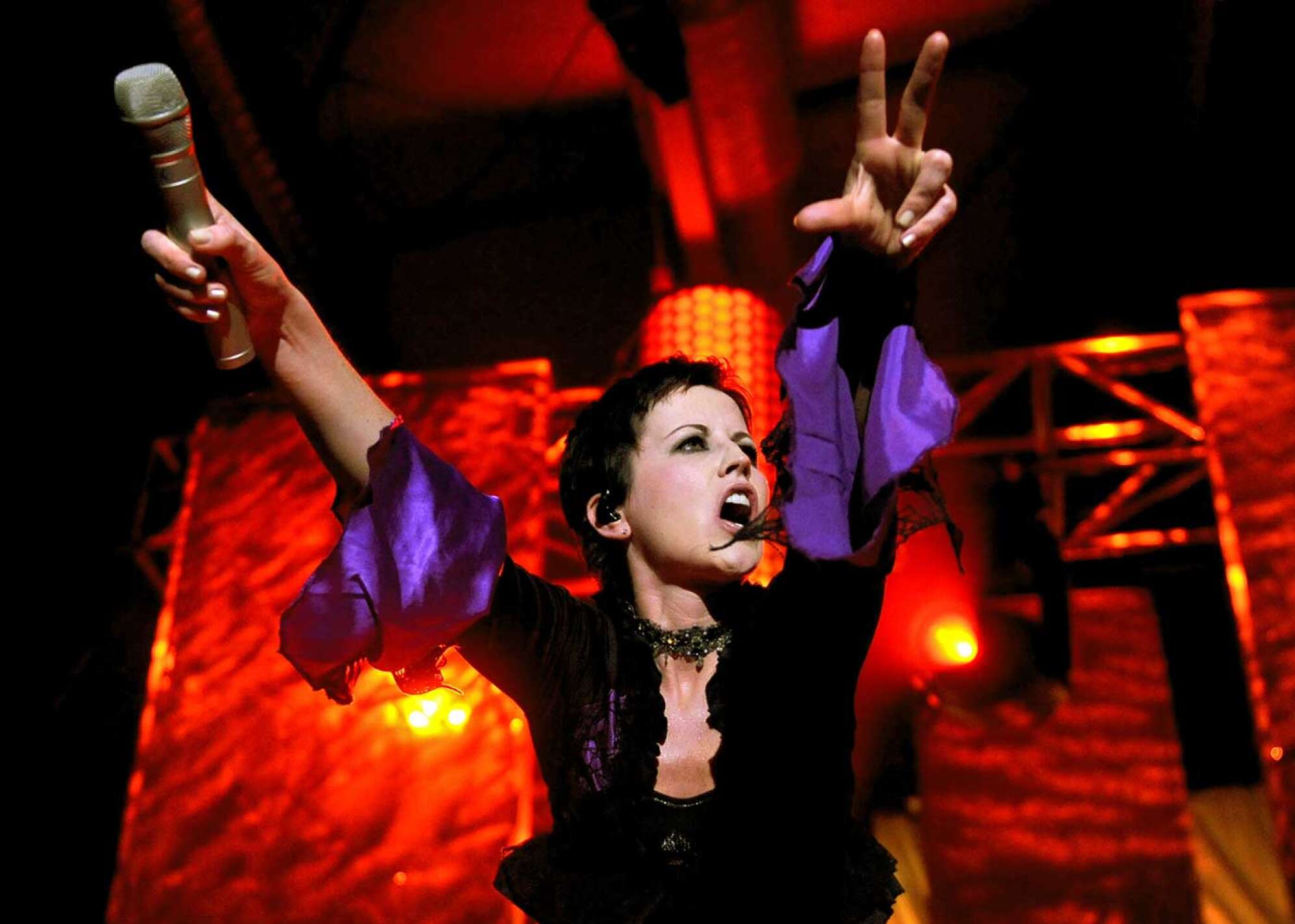 Dolores O'Riordan (The Cranberries)